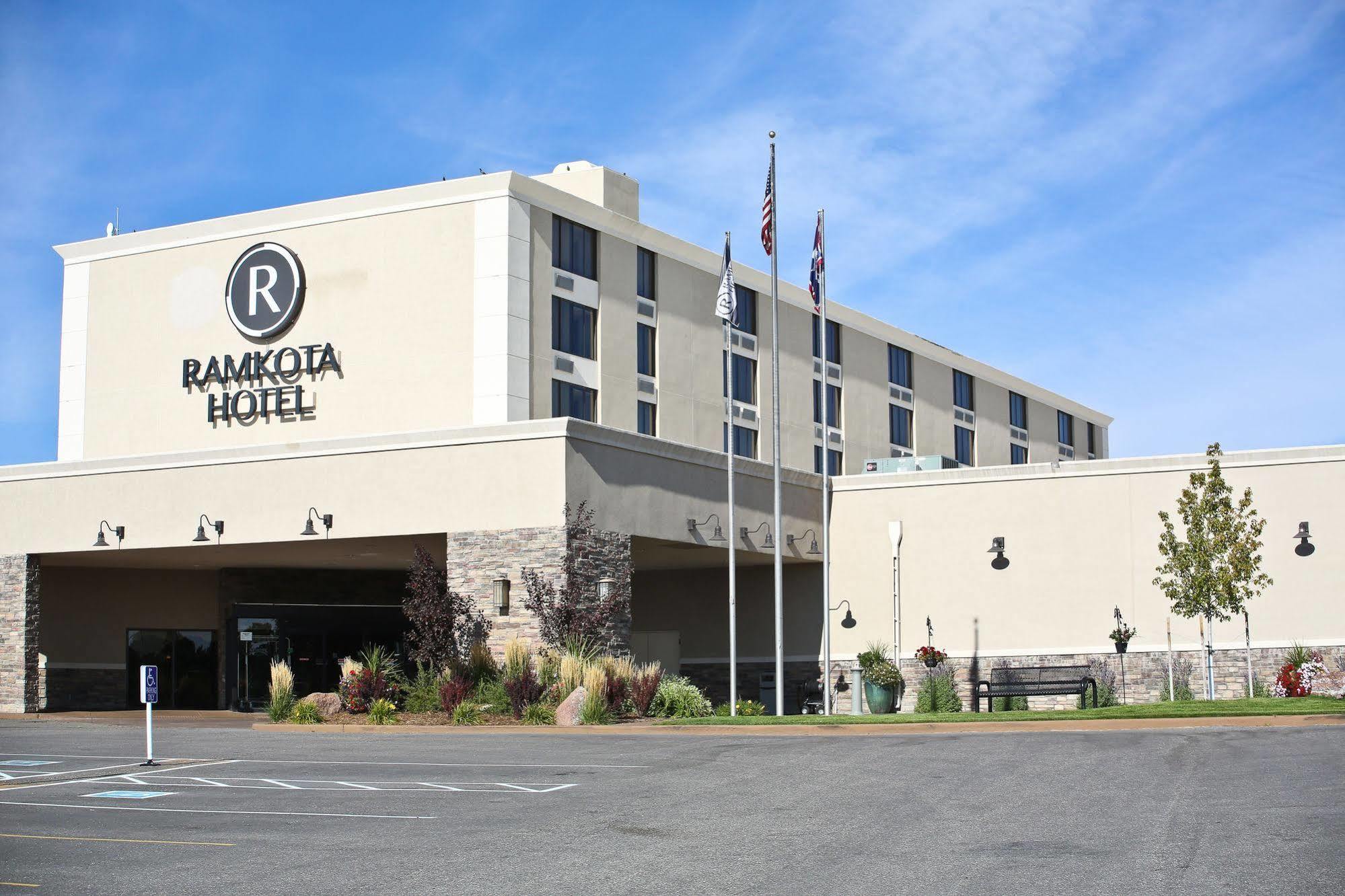 Ramkota Hotel - Casper Exterior photo